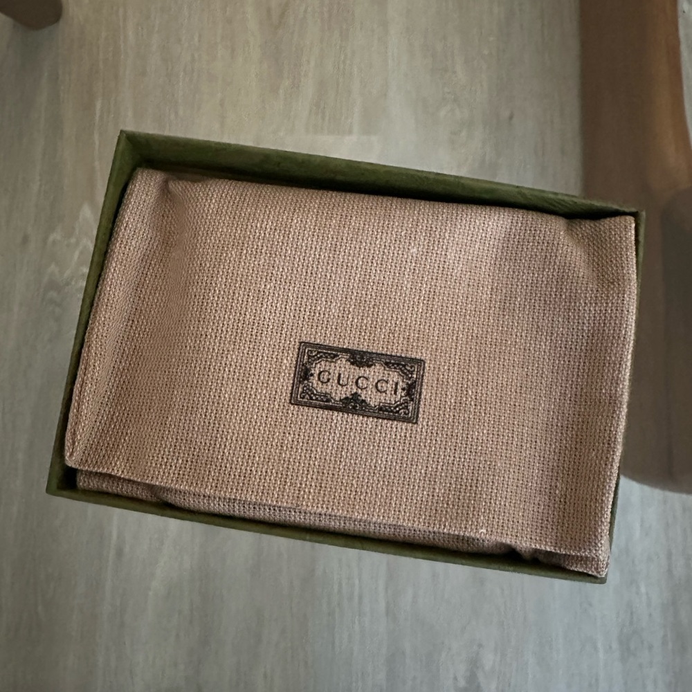 Gucci Black Monogram Card Holder - Picture 2 of 6